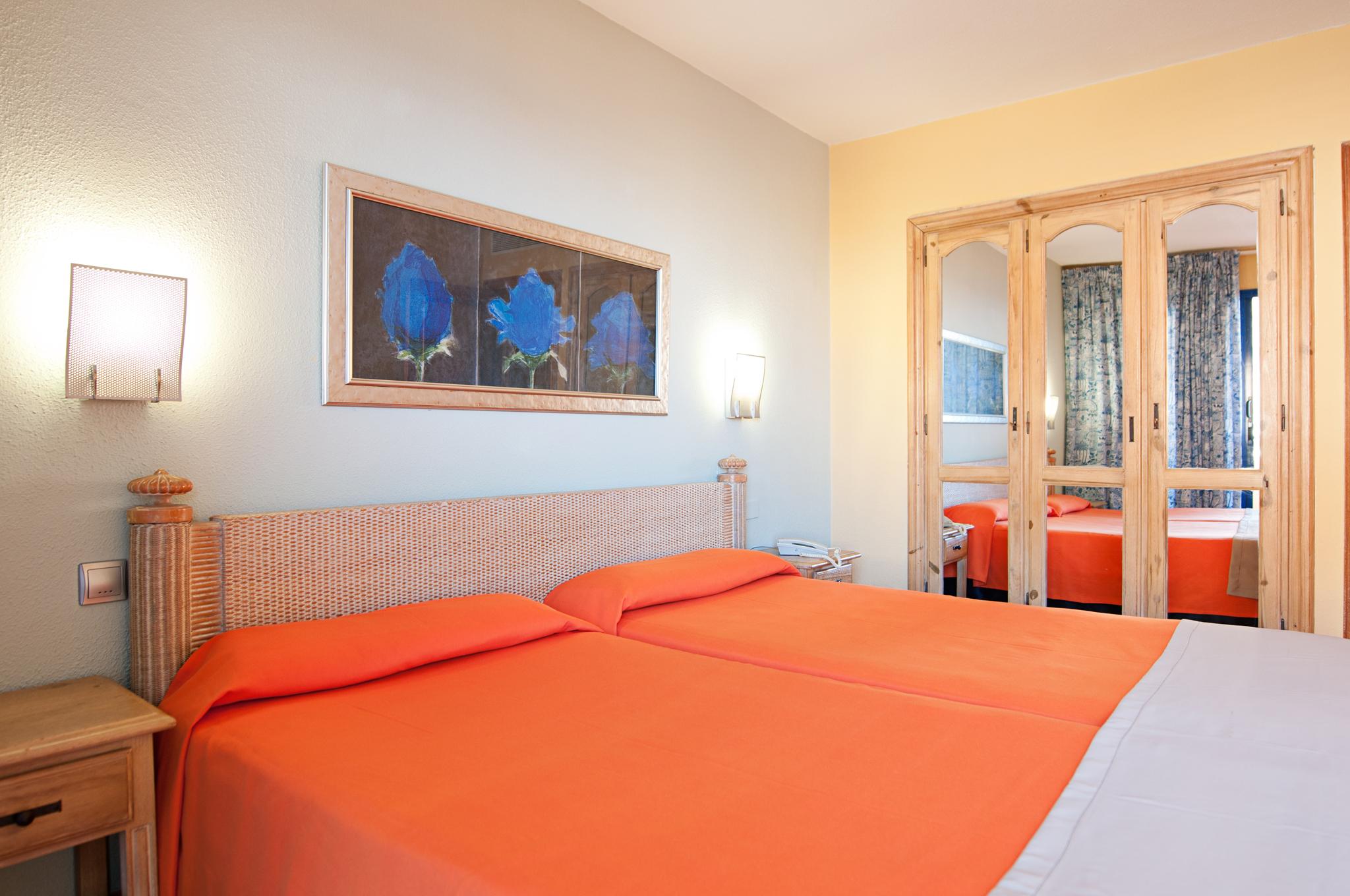 Hotel Livvo Lago Taurito & Aquapark Exterior photo