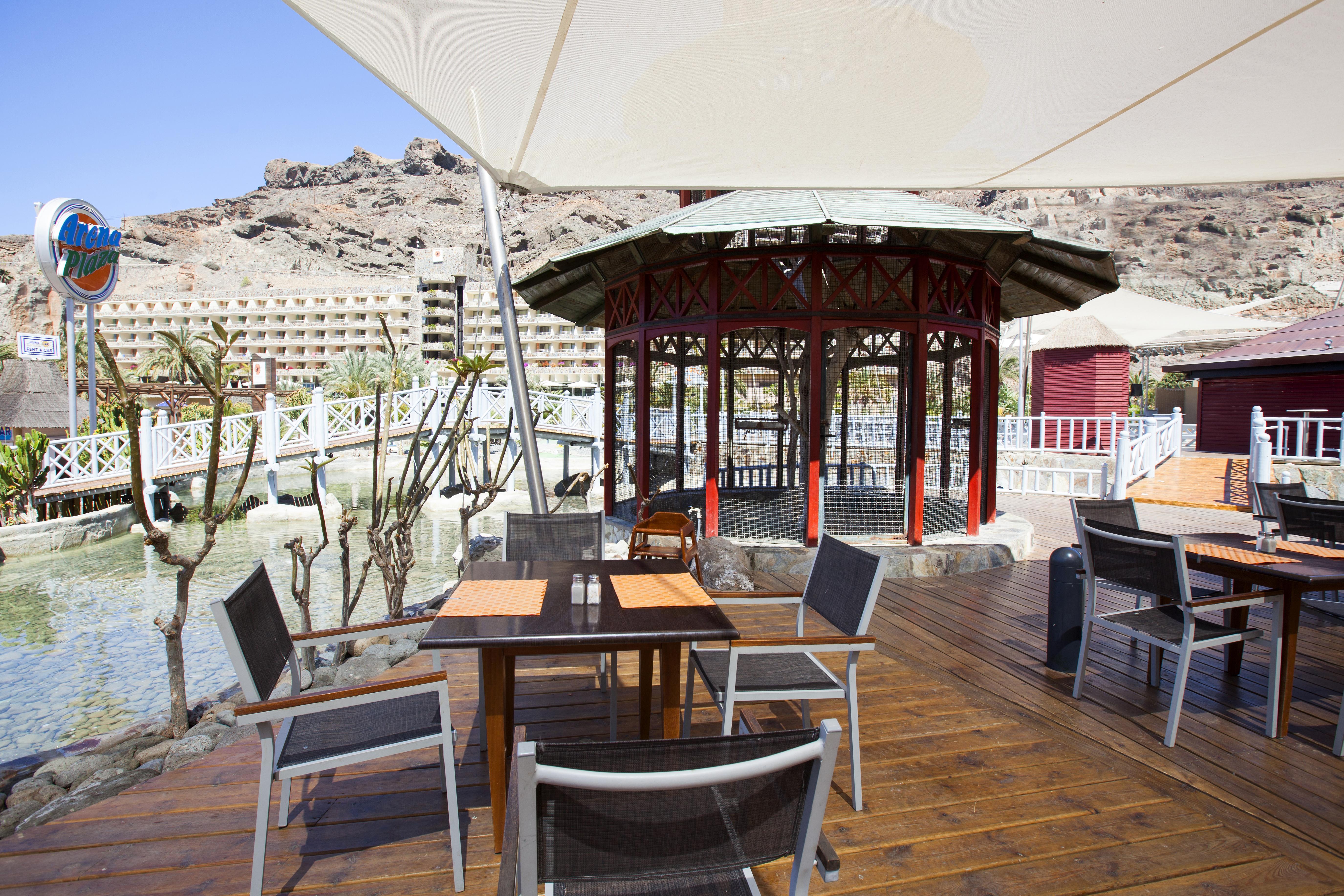 Hotel Livvo Lago Taurito & Aquapark Exterior photo