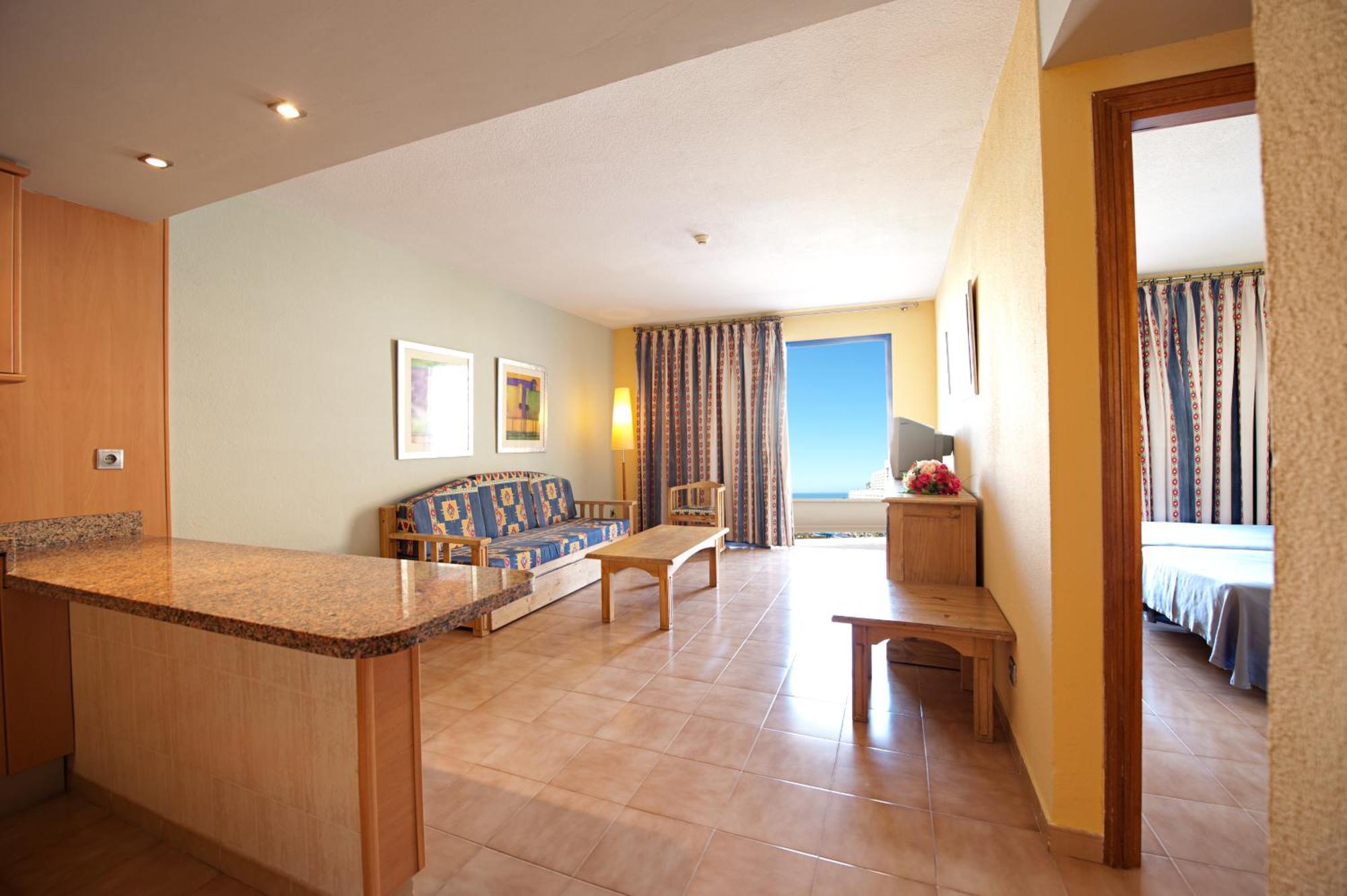 Hotel Livvo Lago Taurito & Aquapark Exterior photo